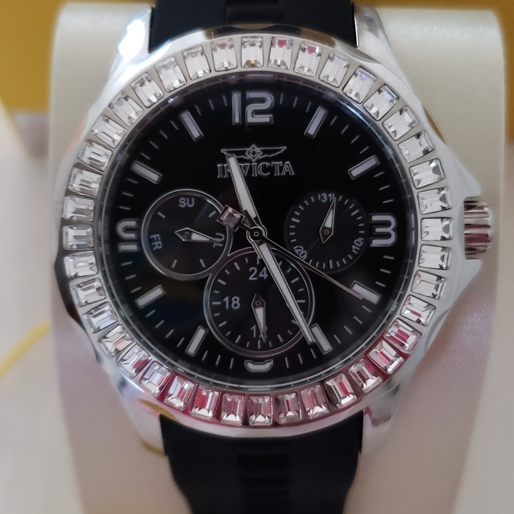 New and beautiful  Invicta watche